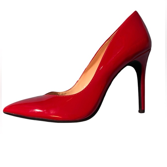 Jessica Simpson red pointed heels size 7 like new condition - Picture 4 of 5